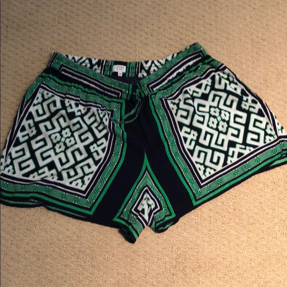 Crown & Ivy navy and green drawstring shorts
